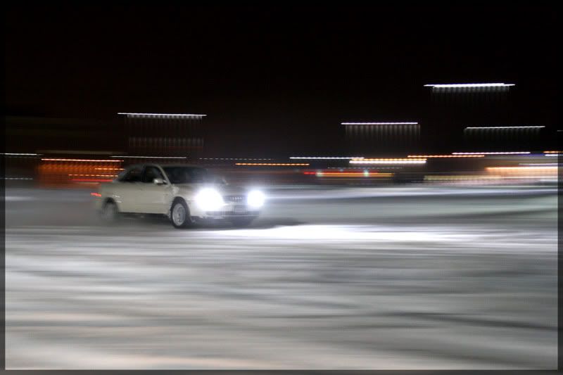 http://i219.photobucket.com/albums/cc107/PontiacGTA0316/Snow%20Drift%202011/A4Quattro6small.jpg