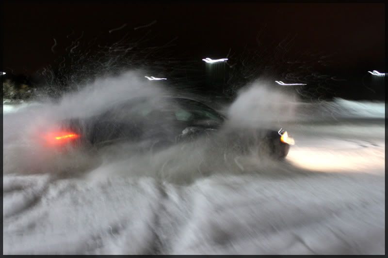 http://i219.photobucket.com/albums/cc107/PontiacGTA0316/Snow%20Drift%202011/S4Quattro6small.jpg