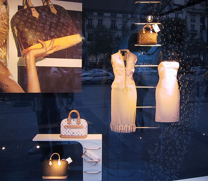 The Global Girl: Window Shop with Ndoema on the Champs-Élysées in Paris for a visit to Louis Vuitton