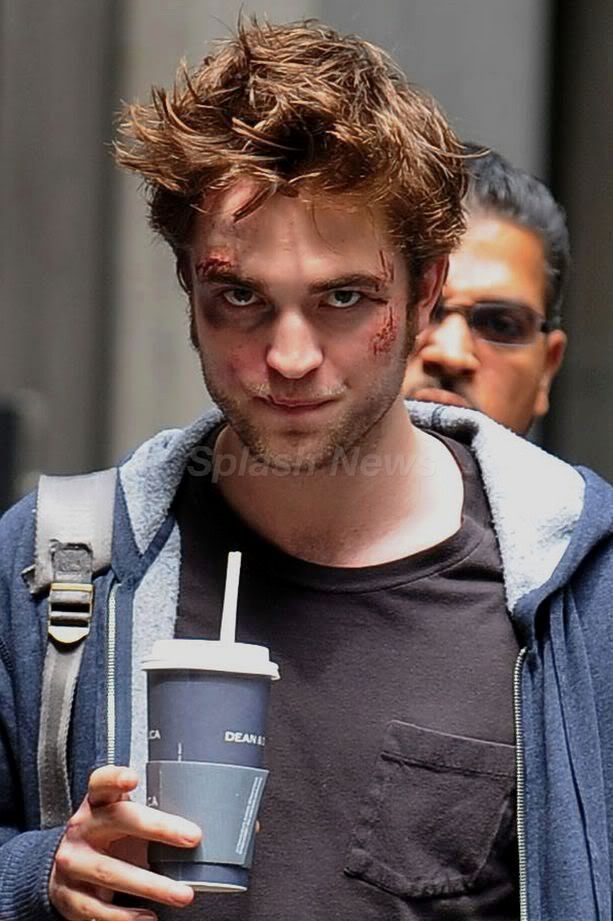 gallery_main-robert-pattinson-bl-6.jpg