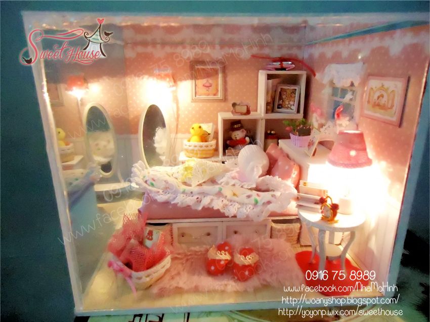  photo dollhouse-quatang-room-box-sweethouse-woany-08_zpscc1db06d.jpg