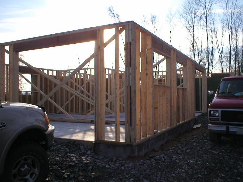 1-12-08garageframing.jpg?t=1201585332