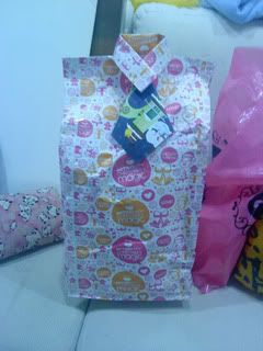 inside is the piglet(: