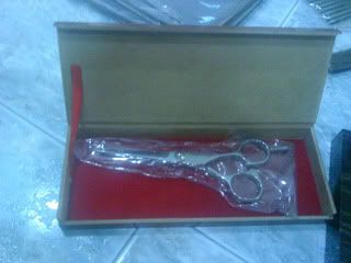 1st scissor