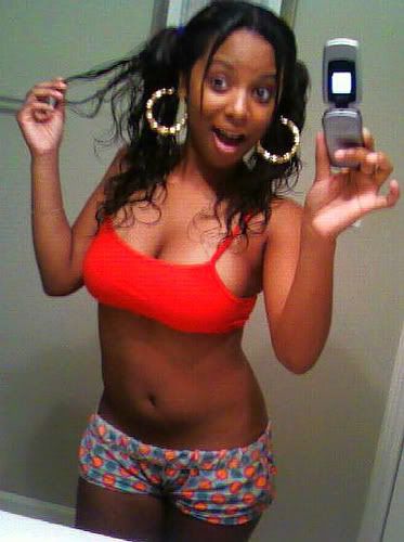 Posted in Camera Phone Ebony Beauties Self Shot Tagged big breasts