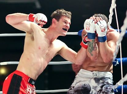 IMAGE: http://i219.photobucket.com/albums/cc54/biffbradford/MISC/20100403-EG1_4042.jpg