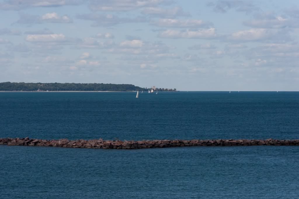 IMAGE: http://i219.photobucket.com/albums/cc54/biffbradford/Rokinon/boatdennissullivan135L.jpg