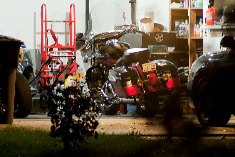 IMAGE: http://i219.photobucket.com/albums/cc54/biffbradford/garage.jpg