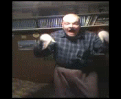 1274251743_0000.gif